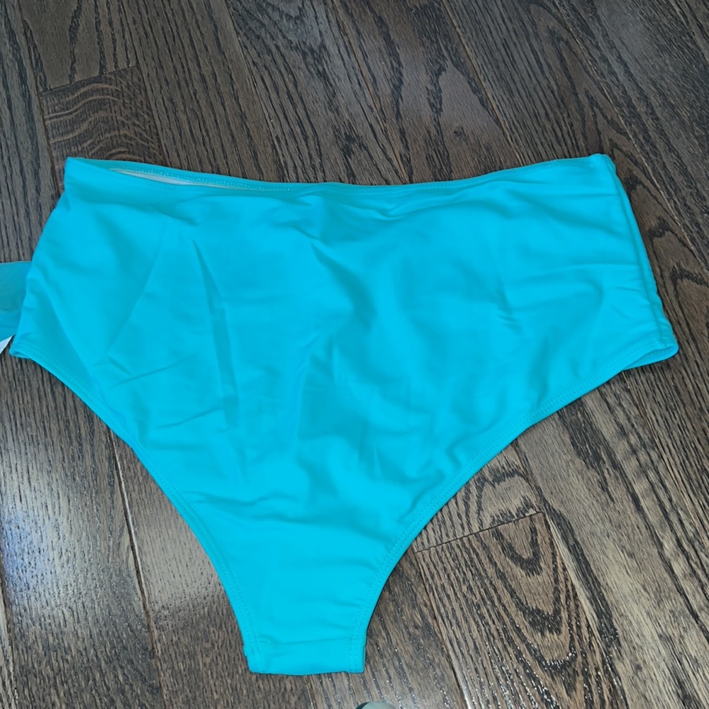 New! High-Waisted Tummy Control Bathing Suit - Large - Picture 5 of 6